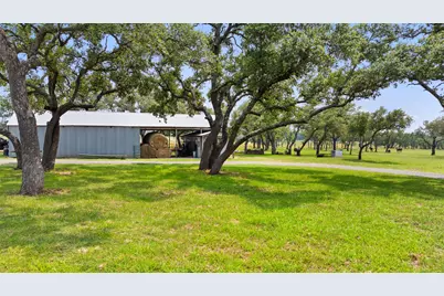 3431 Klett Ranch Road, Johnson City, TX 78636 - Photo 8
