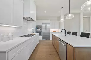 2401 Kahala Sunset Dr, Spicewood, TX 78669 - Photo 8