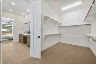 2401 Kahala Sunset Dr, Spicewood, TX 78669 - Photo 16