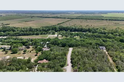 147 Waikiki Drive, Bastrop, TX 78602 - Photo 8