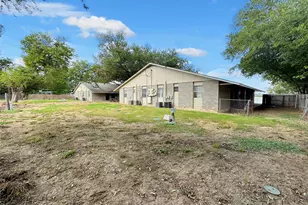 20115 San Marcos Hwy, San Marcos, TX 78666 - Photo 14
