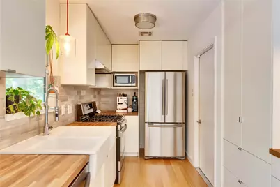 2506 East Side Drive, Austin, TX 78704 - Photo 10