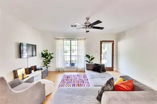 2506 East Side Dr, Austin, TX 78704 - Photo 22