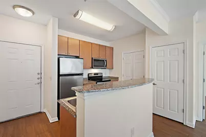 2502 Leon Street #417, Austin, TX 78705 - Photo 6