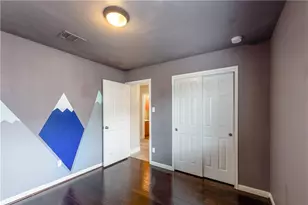 107 Creston St, Hutto, TX 78634 - Photo 22