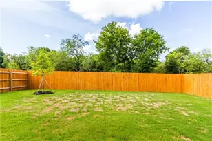 6521 Ranchito Dr, Austin, TX 78744 - Photo 38