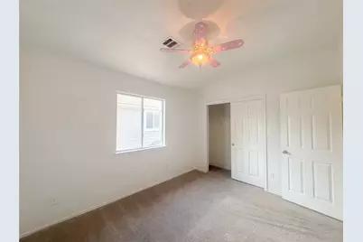 110 Strawn, Kyle, TX 78640 - Photo 4