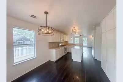 110 Strawn, Kyle, TX 78640 - Photo 6