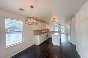 110 Strawn, Kyle, TX 78640 - Photo 6