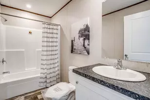 1304 Saddleback Dr, Bellville, TX 77418 - Photo 8