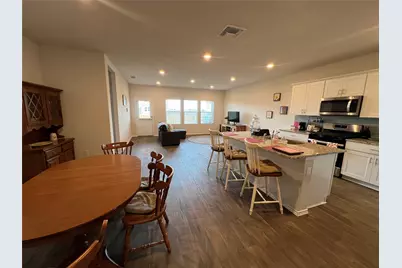 1745 James Street, New Braunfels, TX 78130 - Photo 4
