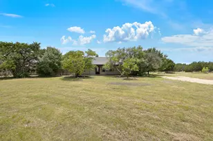215 Double File Trce, Liberty Hill, TX 78642 - Photo 28