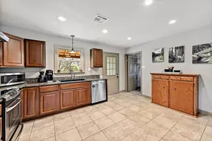 24807 Martin Ln, Spicewood, TX 78669 - Photo 14