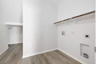 110 Carol Dr, Hutto, TX 78634 - Photo 12