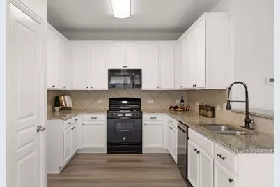 110 Carol Drive, Hutto, TX 78634 - Photo 8