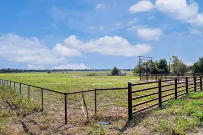 750 County Road 380, Granger, TX 76530 - Photo 4
