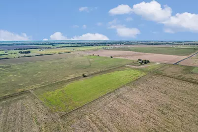 750 County Road 380, Granger, TX 76530 - Photo 10
