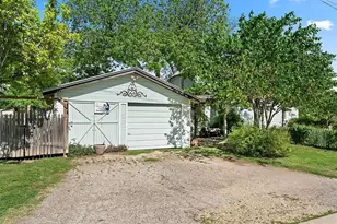 702 E Main St, Round Rock, TX 78664 - Photo 26