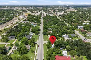702 E Main St, Round Rock, TX 78664 - Photo 28