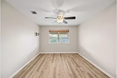 413 Clarks Way, Hutto, TX 78634 - Photo 14