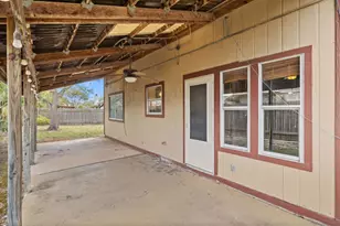 413 Clarks Way, Hutto, TX 78634 - Photo 30