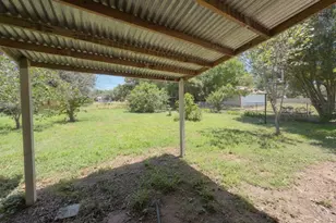 608 Green St, Rockdale, TX 76567 - Photo 12