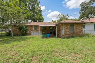 608 Green St, Rockdale, TX 76567 - Photo 14