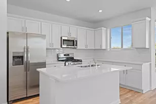 2212B Cornfield Dr, Pflugerville, TX 78660 - Photo 4