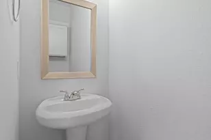 2212B Cornfield Dr, Pflugerville, TX 78660 - Photo 16