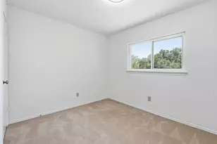 4519 Sidereal Dr, Austin, TX 78727 - Photo 18