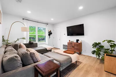 1808 Forest Hill Dr, Austin, TX 78745 - Photo 18