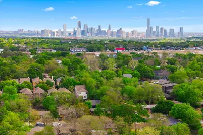 1808 Forest Hill Dr, Austin, TX 78745 - Photo 36