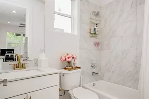 1404 E 2nd Alley, Austin, TX 78702 - Photo 14