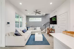 1404 E 2nd Alley, Austin, TX 78702 - Photo 4