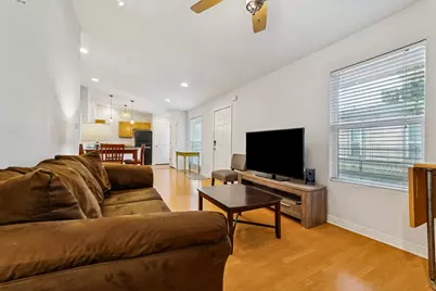 2021 Bluebonnet Lane #210, Austin, TX 78704 - Photo 8