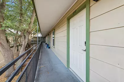 2021 Bluebonnet Lane #210, Austin, TX 78704 - Photo 18