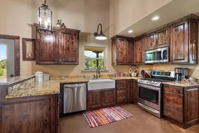 7835 Berger Road, Schulenburg, TX 78956 - Photo 12