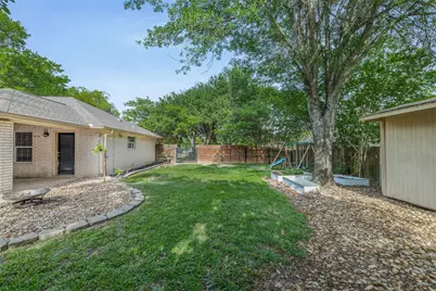 705 Palmer Street, Rockdale, TX 76567 - Photo 16