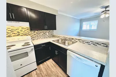 3702 S Second Street #219, Austin, TX 78704 - Photo 2