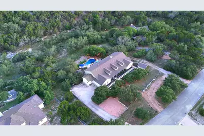 4115 Noon Day Cove, Spicewood, TX 78669 - Photo 32
