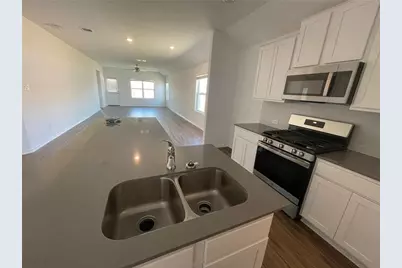 101 Konik Road, Georgetown, TX 78626 - Photo 2