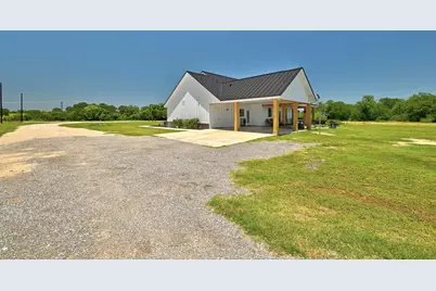 2889 Old McMahan Road, Lockhart, TX 78644 - Photo 30