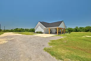 2889 Old McMahan Rd, Lockhart, TX 78644 - Photo 30