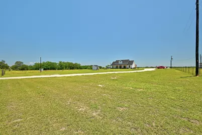 2889 Old McMahan Road, Lockhart, TX 78644 - Photo 4