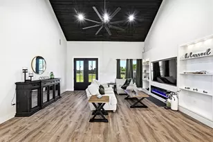 2889 Old McMahan Rd, Lockhart, TX 78644 - Photo 10