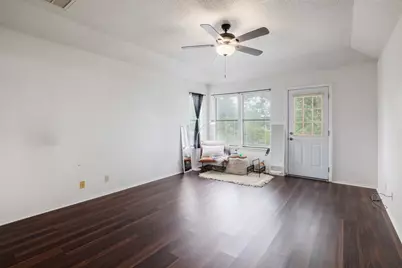 405 Brookhollow Drive, Pflugerville, TX 78660 - Photo 14