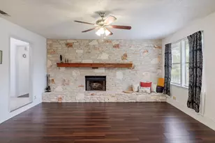 405 Brookhollow Dr, Pflugerville, TX 78660 - Photo 4