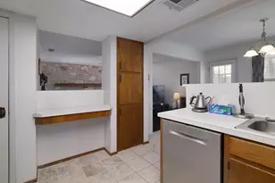 405 Brookhollow Dr, Pflugerville, TX 78660 - Photo 10