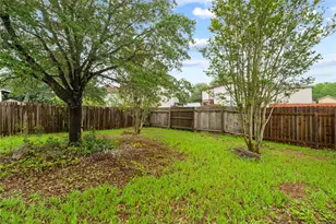 13213 Sea Biscuit Dr, Del Valle, TX 78617 - Photo 20