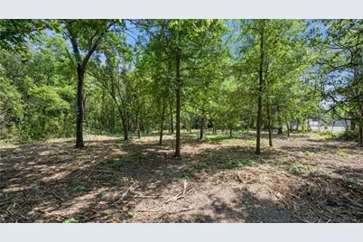 2907 E Martin Luther King Jr Boulevard, Austin, TX 78702 - Photo 12